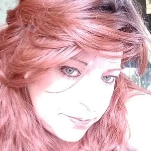 Meet your Posher, Becky